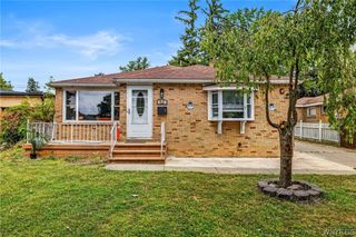 52 Victoria Boulevard, Cheektowaga, NY 14225