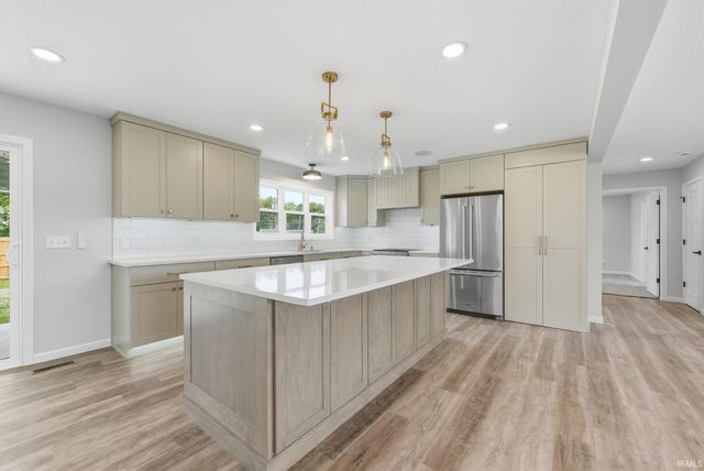 13715 North Street, Grabill, IN 46741