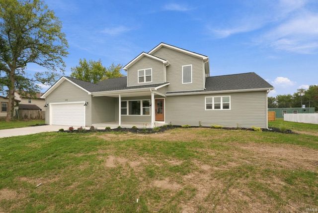 13715 North Street, Grabill, IN 46741