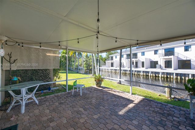 3081 SW 46th Ct, Dania Beach, FL 33312