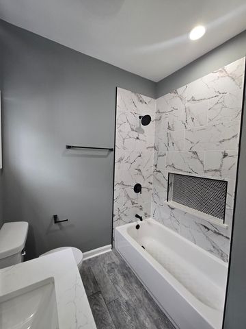 907 Carroll Street, Hammond, IN 46320