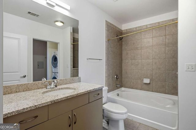 400 W Peachtree Street NW 2408, Atlanta, GA 30308