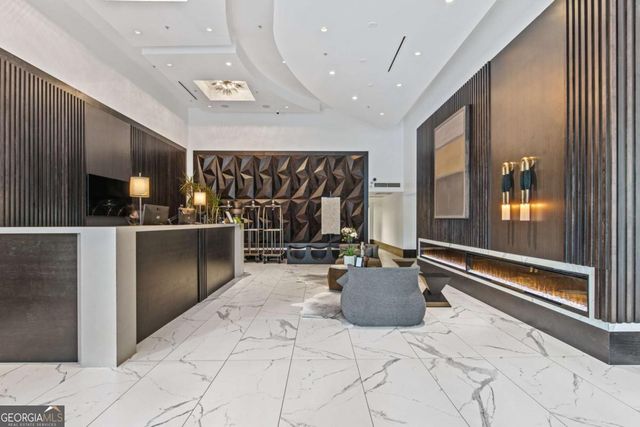 400 W Peachtree Street NW 2408, Atlanta, GA 30308