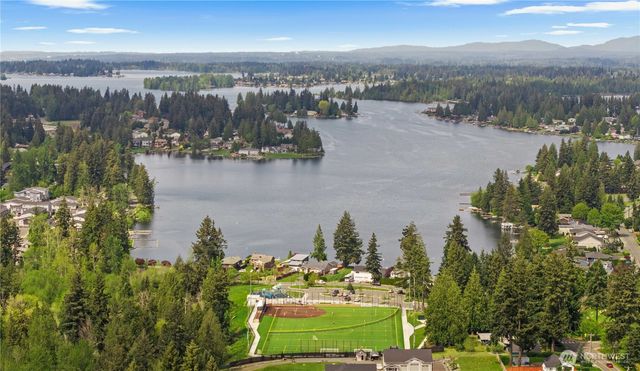 8107 204th Avenue Ct E, Bonney Lake, WA 98391