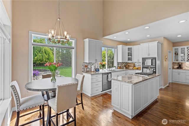 8107 204th Avenue Ct E, Bonney Lake, WA 98391