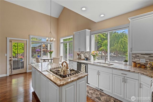 8107 204th Avenue Ct E, Bonney Lake, WA 98391