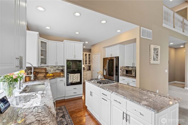 8107 204th Avenue Ct E, Bonney Lake, WA 98391