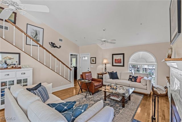 188 Bayview AVE, Fort Myers Beach, FL 33931