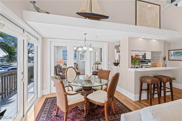 188 Bayview AVE, Fort Myers Beach, FL 33931