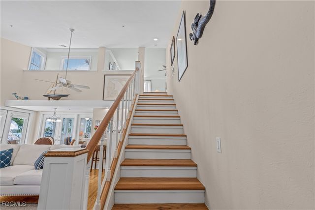 188 Bayview AVE, Fort Myers Beach, FL 33931