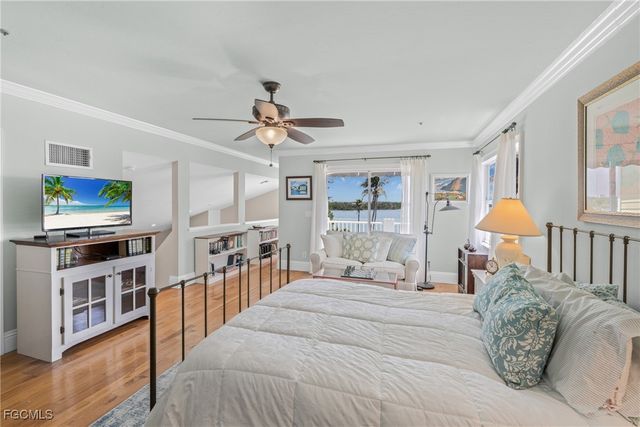 188 Bayview AVE, Fort Myers Beach, FL 33931