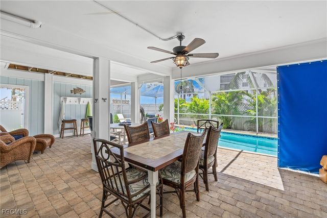 188 Bayview AVE, Fort Myers Beach, FL 33931