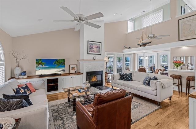 188 Bayview AVE, Fort Myers Beach, FL 33931