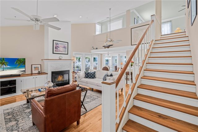 188 Bayview AVE, Fort Myers Beach, FL 33931