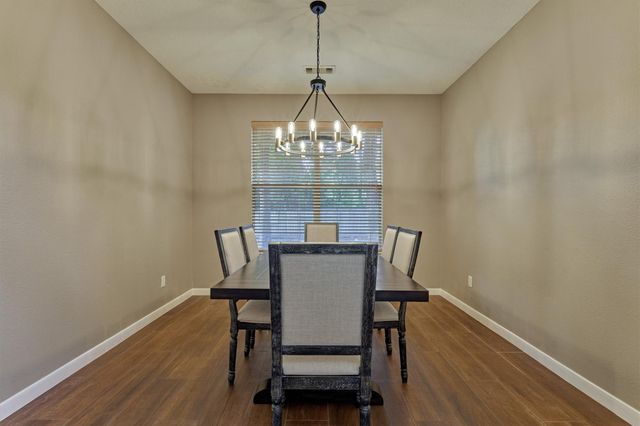 93 N Apple Springs Circle Circle, The Woodlands, TX 77382