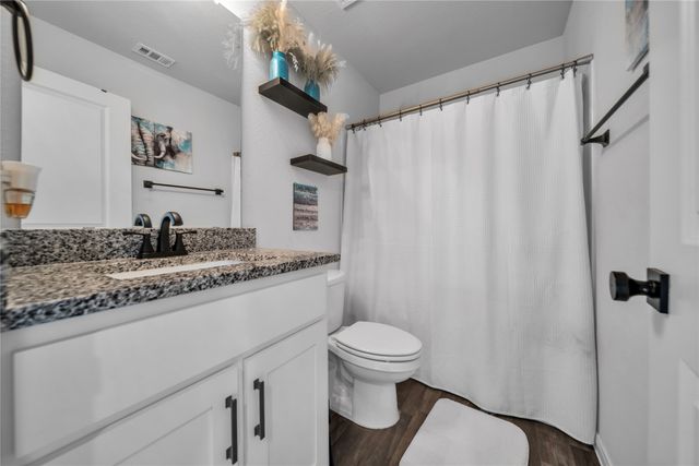 3581 Chestnut Oak Drive, Dallas, TX 75253