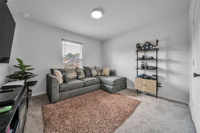 3581 Chestnut Oak Drive, Dallas, TX 75253