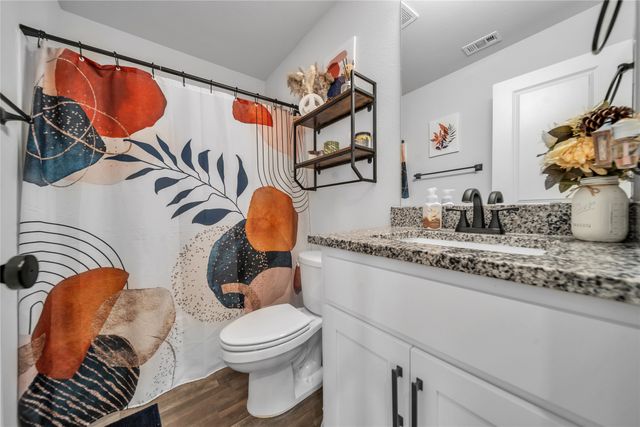 3581 Chestnut Oak Drive, Dallas, TX 75253