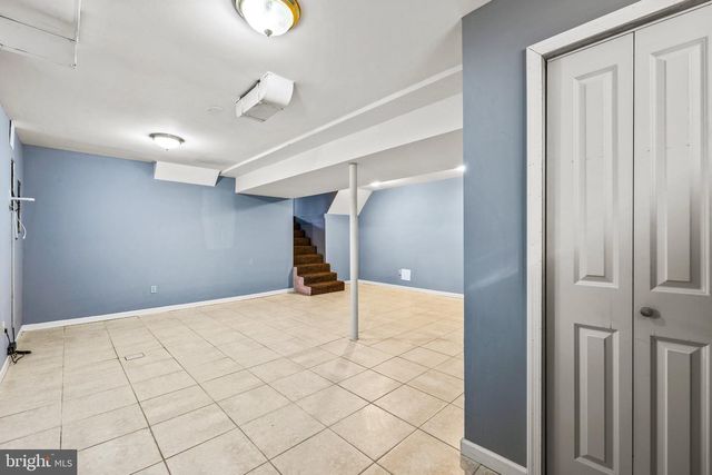 6201 LONE OAK DR, Bethesda, MD 20817