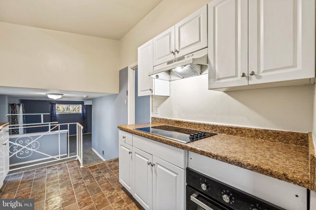6201 LONE OAK DR, Bethesda, MD 20817