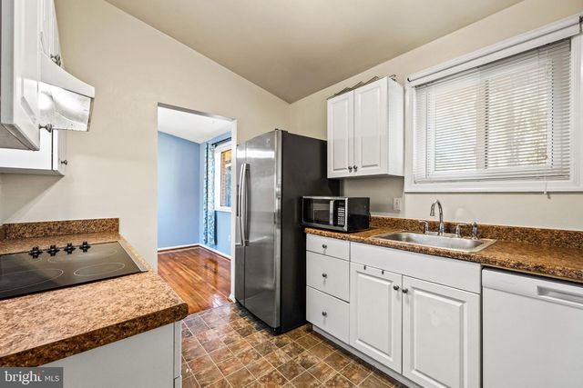 6201 LONE OAK DR, Bethesda, MD 20817