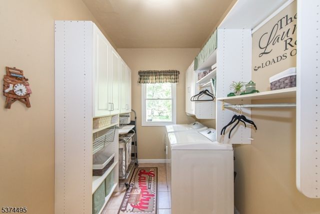 6 Crestview Ln, Sparta Twp., NJ 07871