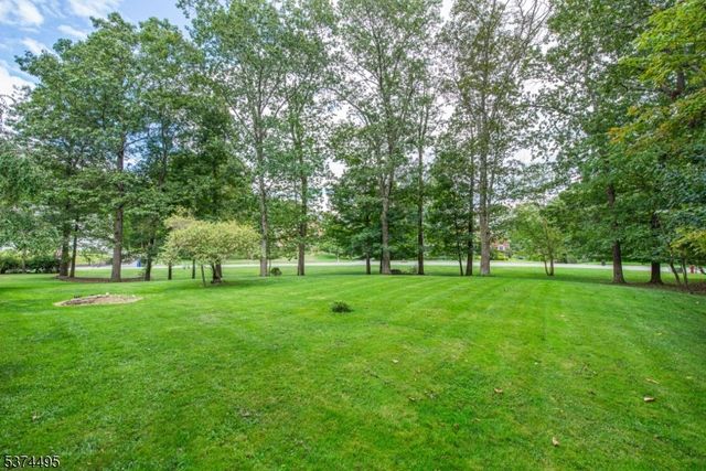 6 Crestview Ln, Sparta Twp., NJ 07871