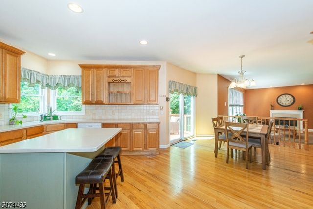 6 Crestview Ln, Sparta Twp., NJ 07871