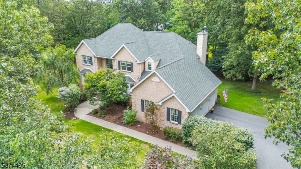 6 Crestview Ln, Sparta Twp., NJ 07871