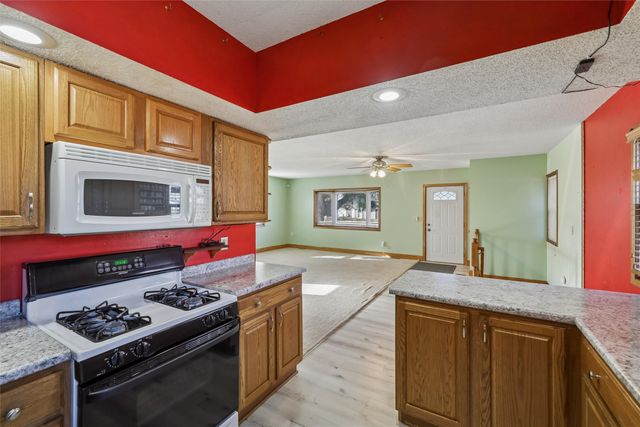 2121 Williams Street, Des Moines, IA 50317