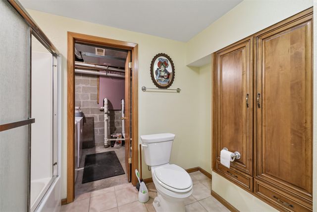 2121 Williams Street, Des Moines, IA 50317