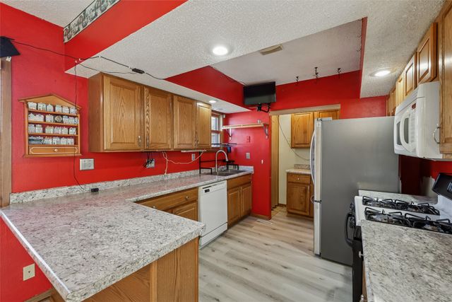 2121 Williams Street, Des Moines, IA 50317