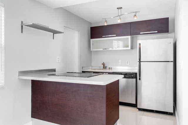 416 NE 15th Avenue 2, Fort Lauderdale, FL 33301