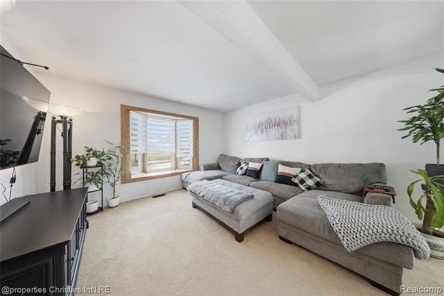 44035 Westminister Way, Canton, MI 48187