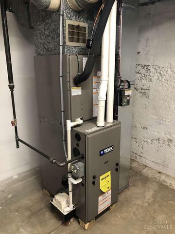 5708 Sierra Park Place, Cincinnati, OH 45227