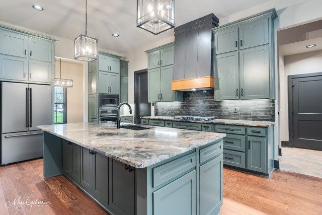 166 Lakewood Point Drive, Bossier City, LA 71111