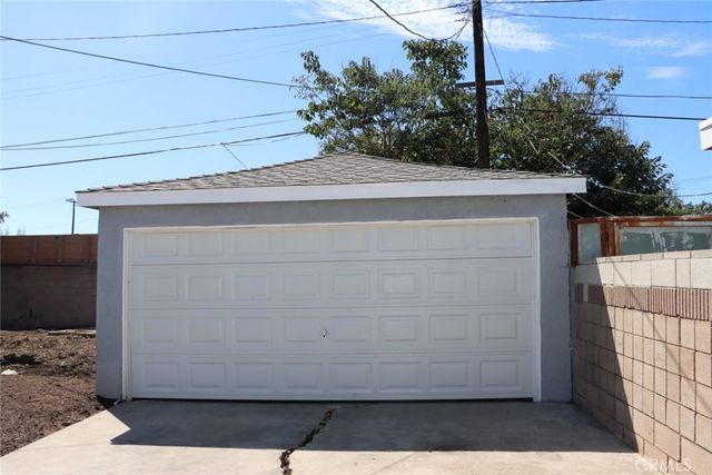 2404 W 153rd, Compton, CA 90220