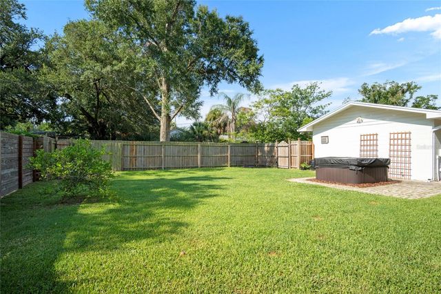 501 MERIDALE AVENUE, Orlando, FL 32803