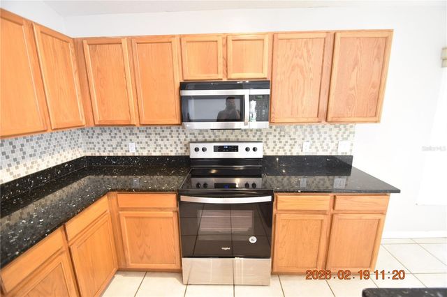 2521 CLARESIDE DRIVE, Valrico, FL 33596