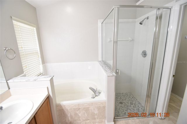 2521 CLARESIDE DRIVE, Valrico, FL 33596