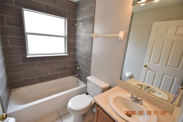 2521 CLARESIDE DRIVE, Valrico, FL 33596