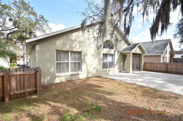 2521 CLARESIDE DRIVE, Valrico, FL 33596