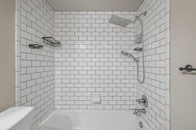 920 9th Avenue S 5, Hopkins, MN 55343