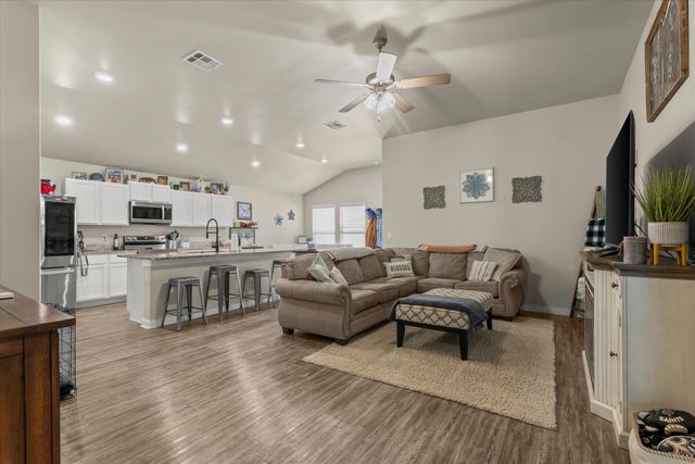 3310 Viola Avenue, Lubbock, TX 79407