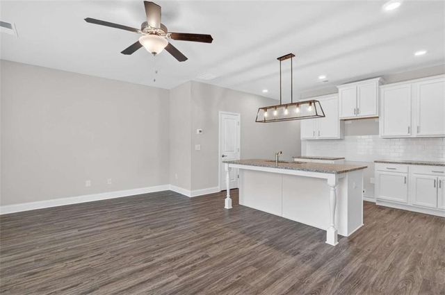 6170 Ripple Way 80, South Fulton, GA 30349
