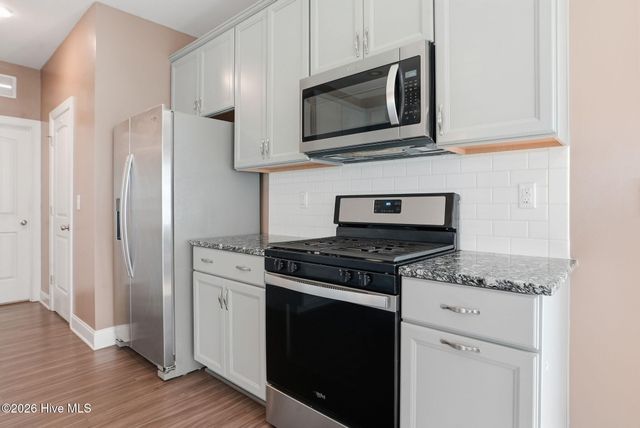 764 Lakemont Drive, Clayton, NC 27520