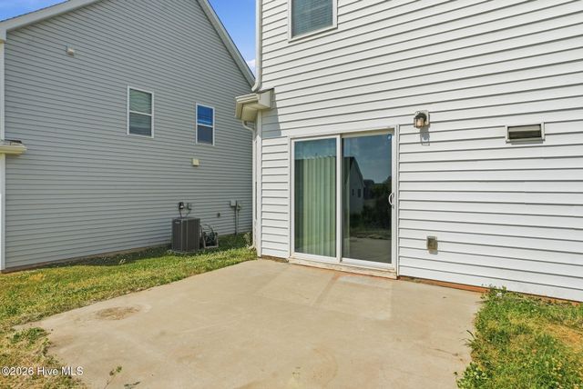 764 Lakemont Drive, Clayton, NC 27520