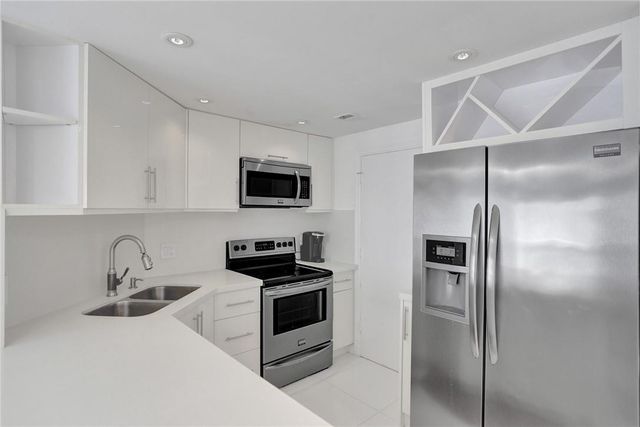 133 N POMPANO BEACH Boulevard 1103, Pompano Beach, FL 33062