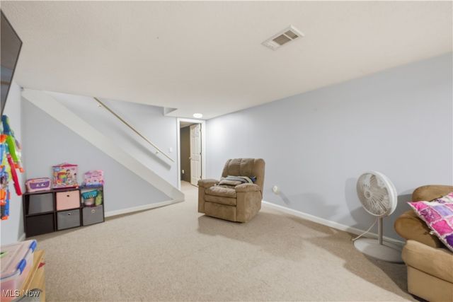 1738 Island Drive, Poland, OH 44514