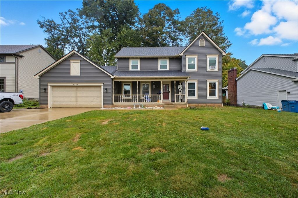 1738 Island Drive, Poland, OH 44514